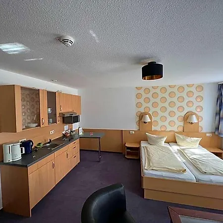 Ξενοδοχείο Am Klieversberg / Micha's Hotelbetriebe Βόλφσμπουργκ