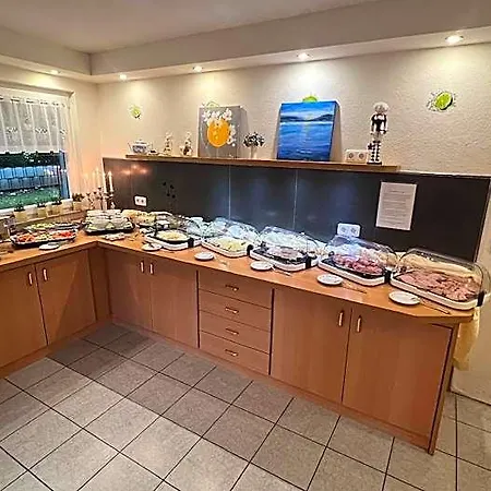 Am Klieversberg / Micha's Hotelbetriebe 2* Βόλφσμπουργκ