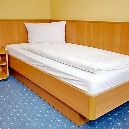 Am Klieversberg / Micha's Hotelbetriebe 2* Βόλφσμπουργκ